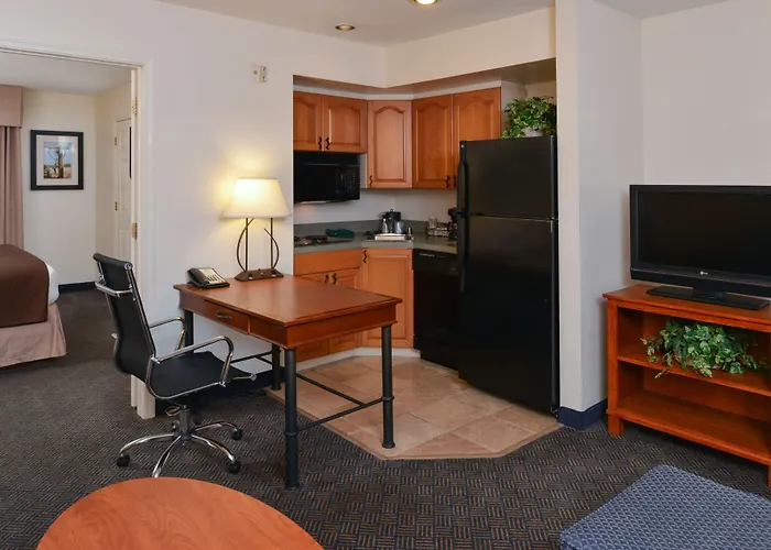 Howard Johnson By Wyndham Tempe University/Phoenix