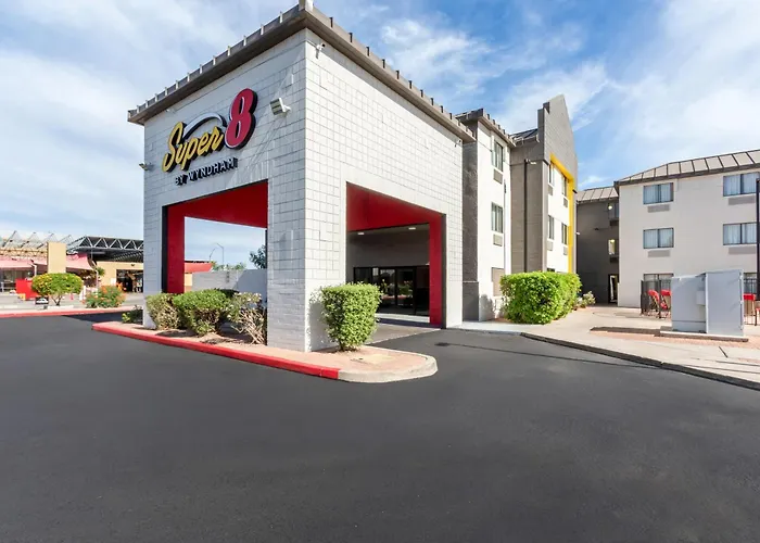 Super 8 By Wyndham Mesa Gilbert